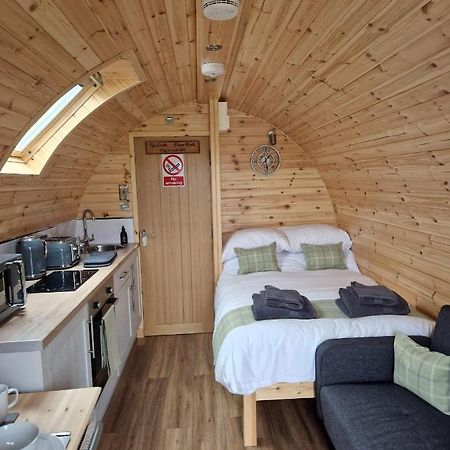 Pollachara Loch An Eilean Pod Isle Of South Uist 빌라 외부 사진