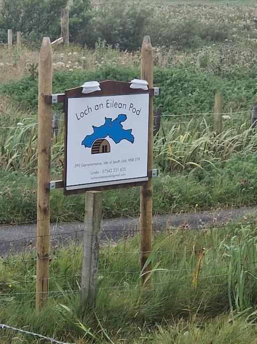 Pollachara Loch An Eilean Pod Isle Of South Uist 빌라 외부 사진