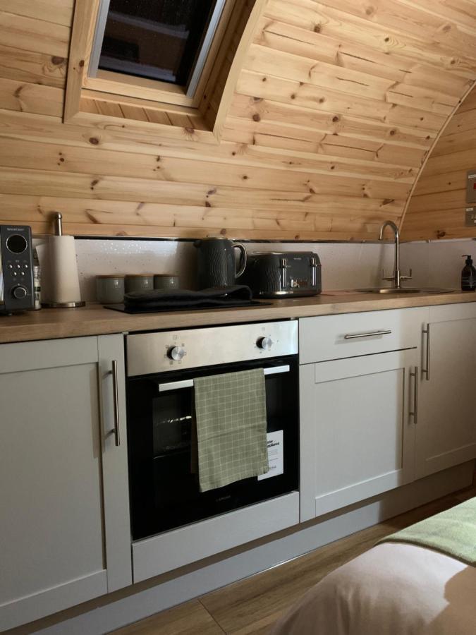 Pollachara Loch An Eilean Pod Isle Of South Uist 빌라 외부 사진