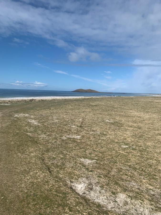 Pollachara Loch An Eilean Pod Isle Of South Uist 빌라 외부 사진
